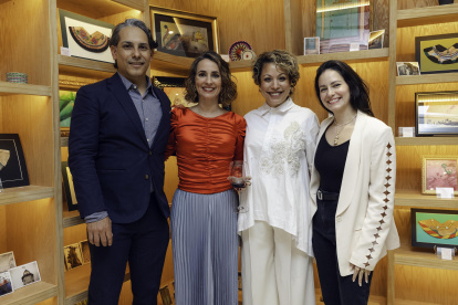 Javier Merizalde, Luisa Cuesta, Simoné Delgado y Gabriela Figueroa.