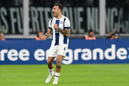 Barcelona pierde 2-0 ante Club Atlético Talleres al término del primer tiempo