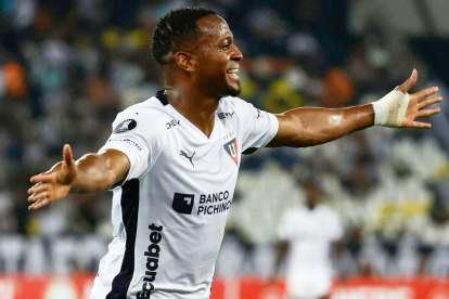 Michael Estrada volvió a Ecuador después de su paso por México y Bulgaria