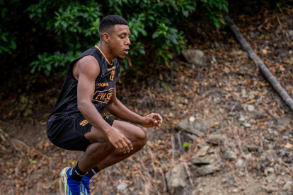 William Vargas defensa de Barcelona que viene teniendo minutos.