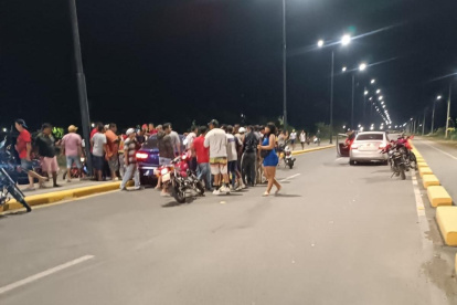 En la avenida del Arrocero, en Samborondón, fueron asesinadas las tres personas.