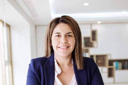 La nueva viceministra de hidrocarburos, Valeria Arroyo está en el cargo solo parra ayudar a "sacar ciertos trámites" expuso el exministro Roberto Luque