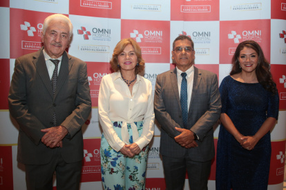 Edgardo Báez, Isabel Noboa, Mauricio Navia y Catalina Andramuño.