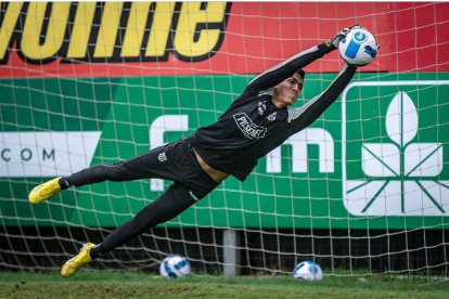 El joven portero de las formativas del ídolo falleció tras una trágica caída