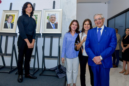 Joaquín Hernández (hijo), Daniela Hernández, Alejandra Hernández y Joaquín Hernández.