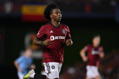 FUTBOLISTA ECUATORIANO DEL SPARTA PRAGA |