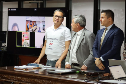 Corte. Terán asistió presencialmente a su audiencia de habeas corpus, junto con su padre Gabriel Terán y su abogado Jorge Haz.