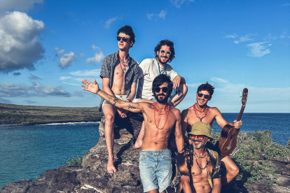 La banda Arkabus lanza su nuevo sencillo tras más de una década fuera de la palestra pública.