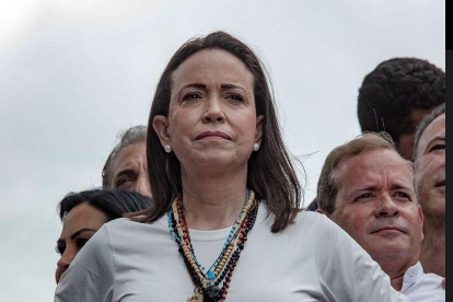 La líder opositora venezolana no puede salir del país hace 10 años por orden de Fiscalía.