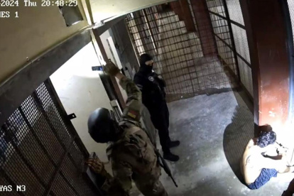 Vigilancia. La cárcel de máxima seguridad del Ecuador: La Roca, es una de las más pequeñas del país, pero tiene mayor control estatal que otras.