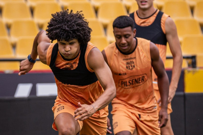 El plantel de Barcelona se prepara para visitar a Orense en la fecha 3 de LigaPro