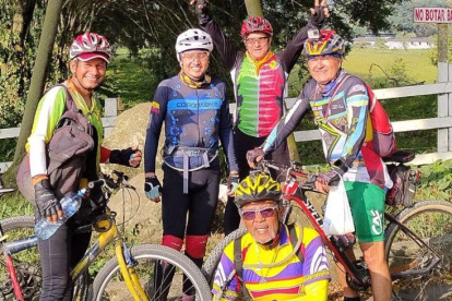 Ciclistas de la Calle estuvo en ruta de tren de Chimborazo.