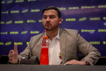 Antonio Álvarez presidente del Barcelona, habló de la refundación de Barcelona.