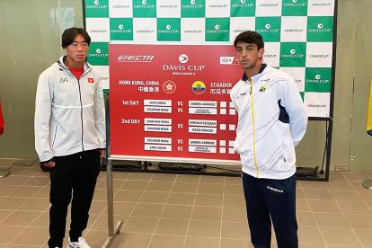 Andrés Andrade (i) junto a Jack Cheng con quien abrirá la serie esta noche.