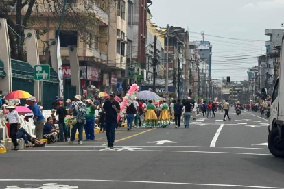Festejo. Por la calle 7 de Octubre pasará el desfile cívico.