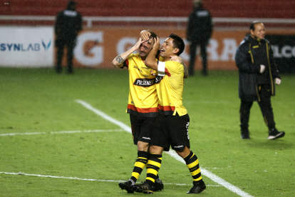 Damián Díaz y Matías Oyola (d) jugando junto en Barcelona