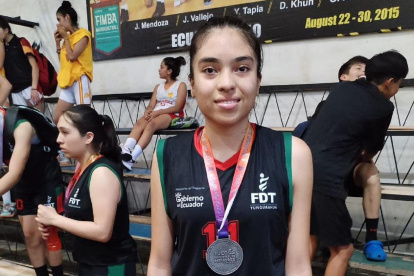 Daira tiene 16 años y viajará para ser parte del equipo Pink basket Terni de Italia