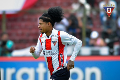 Marco Angulo jugador que sufrió el accidente.