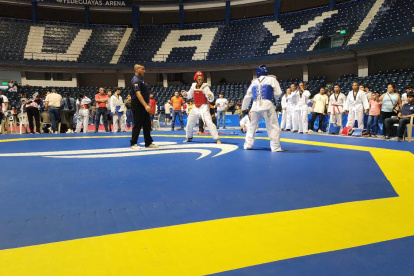 El evento interfuerzas se lo hizo en el coliseo Voltaire Paladines Polo.