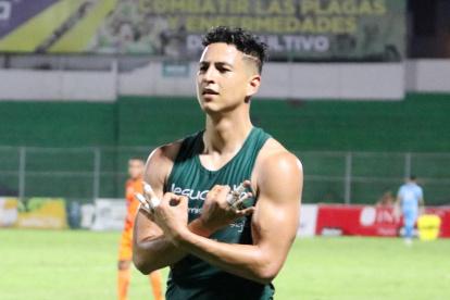 El gol de Miguel Parrales ante Libertad le dio los tres puntos a Orense, en la fecha 10 de la LigaPro.