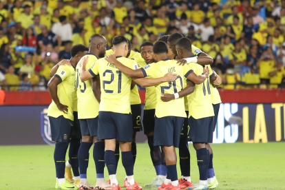 El seleccionado ecuatoriano recupera a Moisés Caicedo para el partido ante Colombia