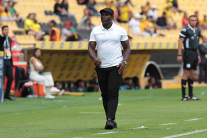 DIRECTOR TÉCNICO DE BARCELONA |