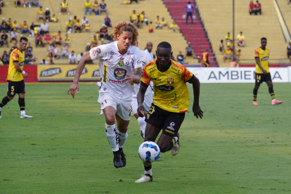 Guayaquil, domingo 01 diciembre del 2024 En el estadio Banco Pichincha, Barcelona se enfrenta a Mushuc Runa en la fecha #15 de la segunda etapa de la LigaPro Ecuabet 2024 Fotos: CÃ©sar MuÃ±oz/API