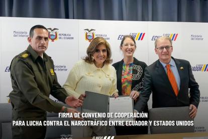 Las autorridades de Ecuador en materia de seguridad pública firmaron el documento.