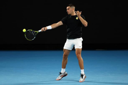 El español # 3 de la ATP ya entrena en Melbourne a la espera este domingo del inicio del Abierto de Australia.