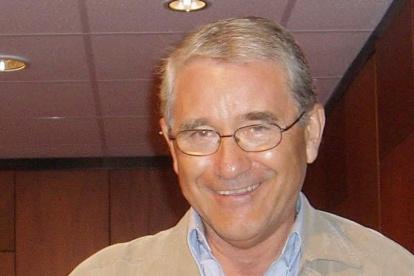 Juan Ignacio Vara fue sacerdote español y dictó clases de Teología en la Universidad Católica de Santiago de Guayaquil.