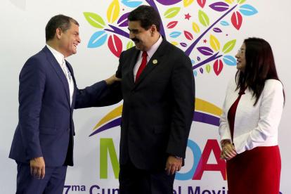 Rafael Correa y Nicolas Maduro, en la Cumbre de Países no Alineados, en 2017.