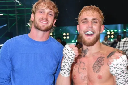 En las contiendas de Jake Paul (d) siempre lo acompaña en la esquina su hermano Logan. Es igual al contrario