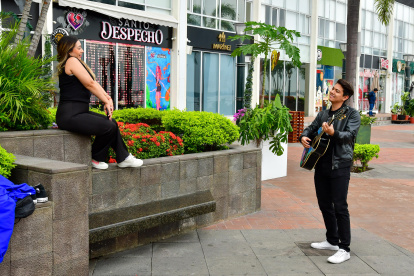 Los espacios más recurrentes por las parejas locales son Puerto Santa Ana, Malecón y Calle Panamá.