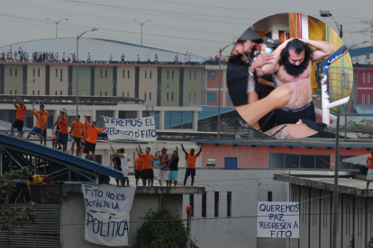 Cuando Fito fue llevado temporalmente a La Roca, hubo protestas en la Regional.