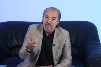 José Auad (62 años) es empresario de bienes raíces y tiene negocios de restaurantes.