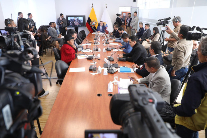 Los funcionarios convocados por la mesa de Justicia se excusaron.