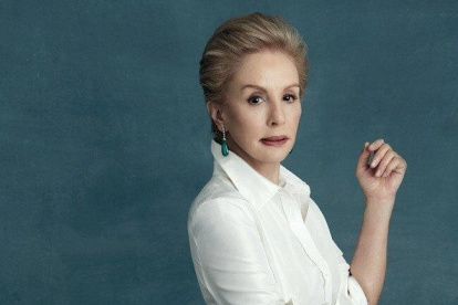 Descubre los hábitos alimenticios de Carolina Herrera que contribuyen a su elegancia, salud óptima y longevidad