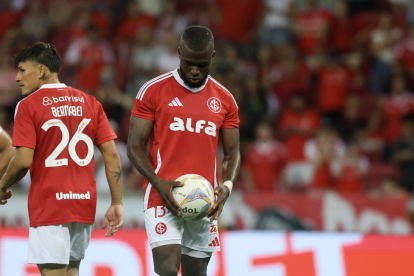 Enner Valencia fue la figura de Inter de Porto Alegre en la semifinal del torneo Gaúcho