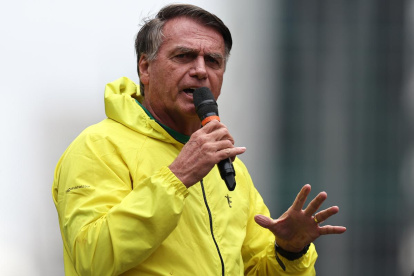 El expresidente de Brasil, Jair Bolsonaro, habló durante una manifestación el domingo 6 de abril, en la Avenida Paulista en São Paulo.