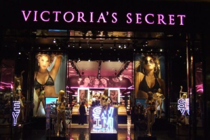 La empresa de lencería Victoria"s Secret.