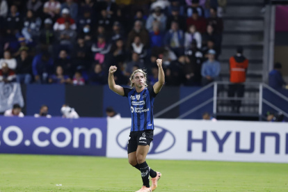 Claudio Spinelli hizo dos goles para Independiente del Valle.