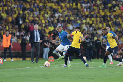 Brasileños y ecuatorianos en el juego por Eliminatorias Sudamericanas del jueves 5 de junio, en el estadio Monumental.