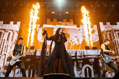Laura Pausini en Valencia, España, con su tour Yo Canto World Tour