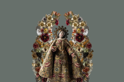 Ornamentos litúrgicos de las hermanas del Monasterio de Santa Clara son parte de la muestra. La virgen en la foto data del siglo dieciocho.