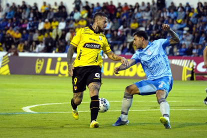 Barcelona SC perdió 3-1 en la visita a Macará.