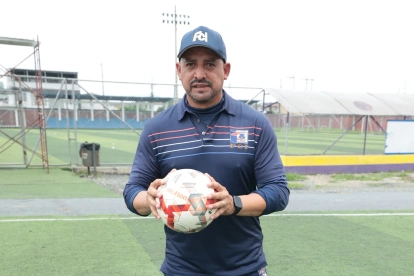 Edwin Villafuerte, campeón con Barcelona SC entre 1997 y 2005, enfrentará al Ídolo como preparador de arqueros de FC Insutec en la Copa Ecuador.