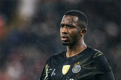 Willian Pacho va por un nuevo título con el PSG.