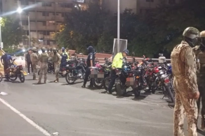 Operativo contra motos tuning en Guayaquil termina con retenciones.