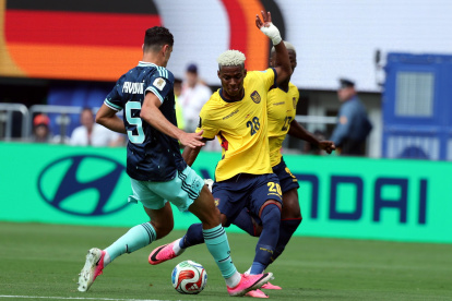 Nilson Angulo marcó el empate de la Selección de Ecuador.