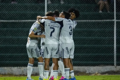 Emelec ganó 2-0 a Orense con los goles de Juan Pablo Ruiz y Sergio Quintero.